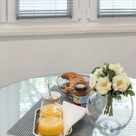 Bella Vista * سبليت